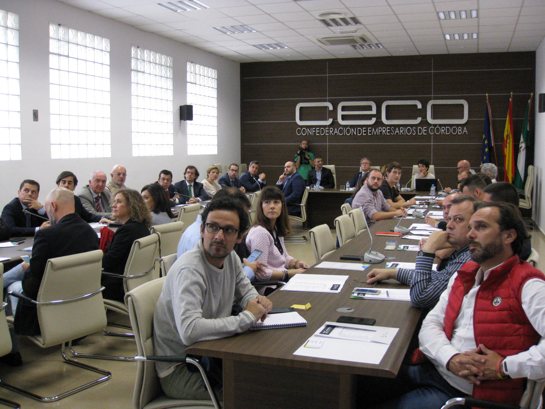 Jornada de encuentro entre empresarios y emprendedores cordobeses